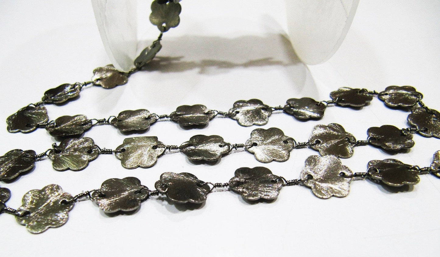 3 Feet Beautiful Metal Finding Rosary Chain,Hammered Flower Shape Chain 11 mm Connector Chain Sold Per Foot High Quality Wholesale Prices