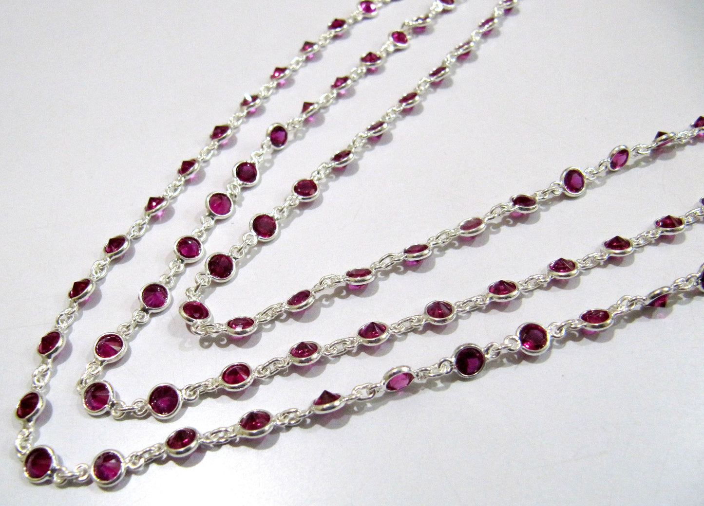 92.5% Sterling Silver chain Ruby Bezel Connector Chain Round Coin Shape 4mm Size Chain Sold Per Foot Wholesale price Jewelry making chain