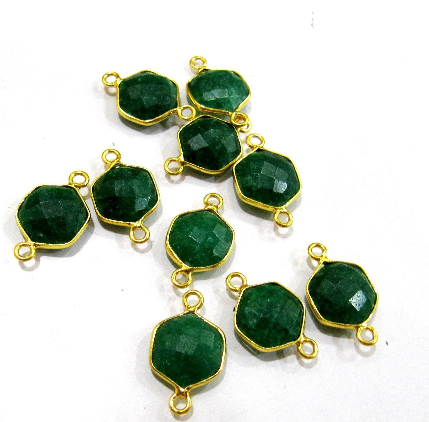 5 Pcs Set Dyed Emerald Hexagon Shape 10mm Briolette Connectors Plated Double Loop Emerald Bezel Jewelry Making Bezel Connectors