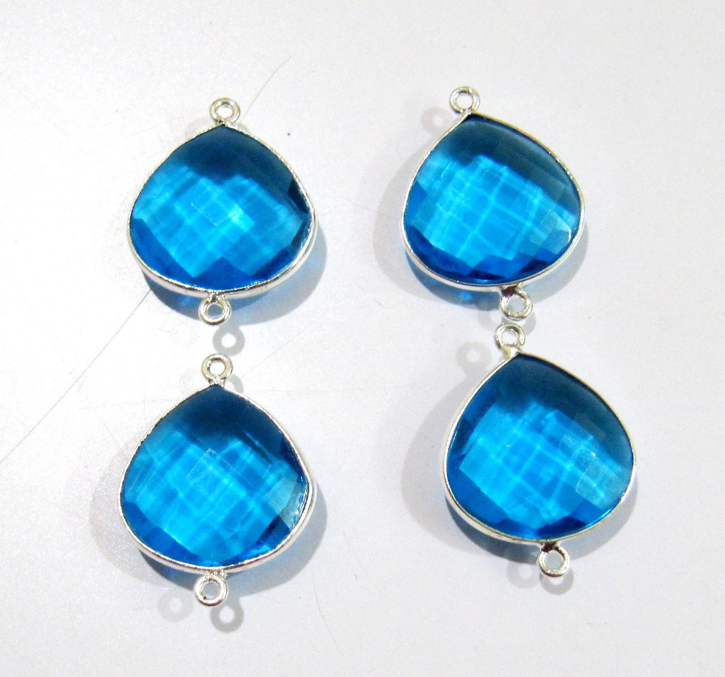 6 Pcs Set Swiss Blue Topaz High Finished Heart Shape 17mm Briolette Connectors Quartz Plated Double Loop Bezel Jewelry Making Connector