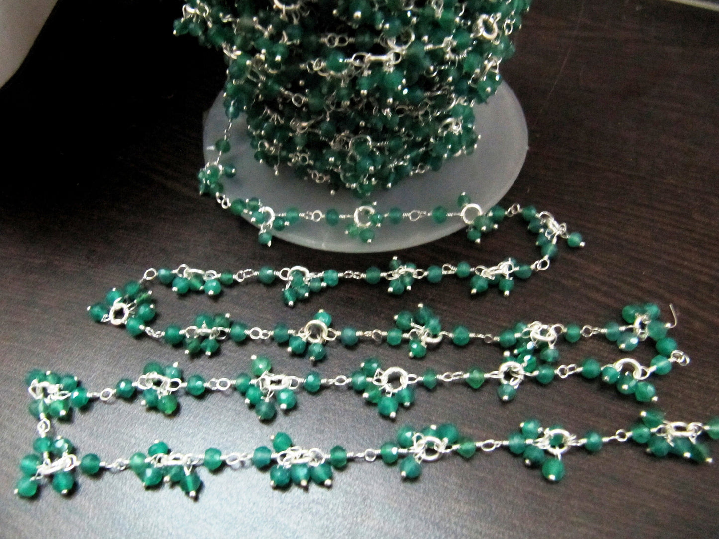 1 Foot - Natural Green Onyx beaded Flower Chain, Beads 3 to 4mm Rondelle faceted,Cluster Rosary Dangling Chain Semi Precious Beads