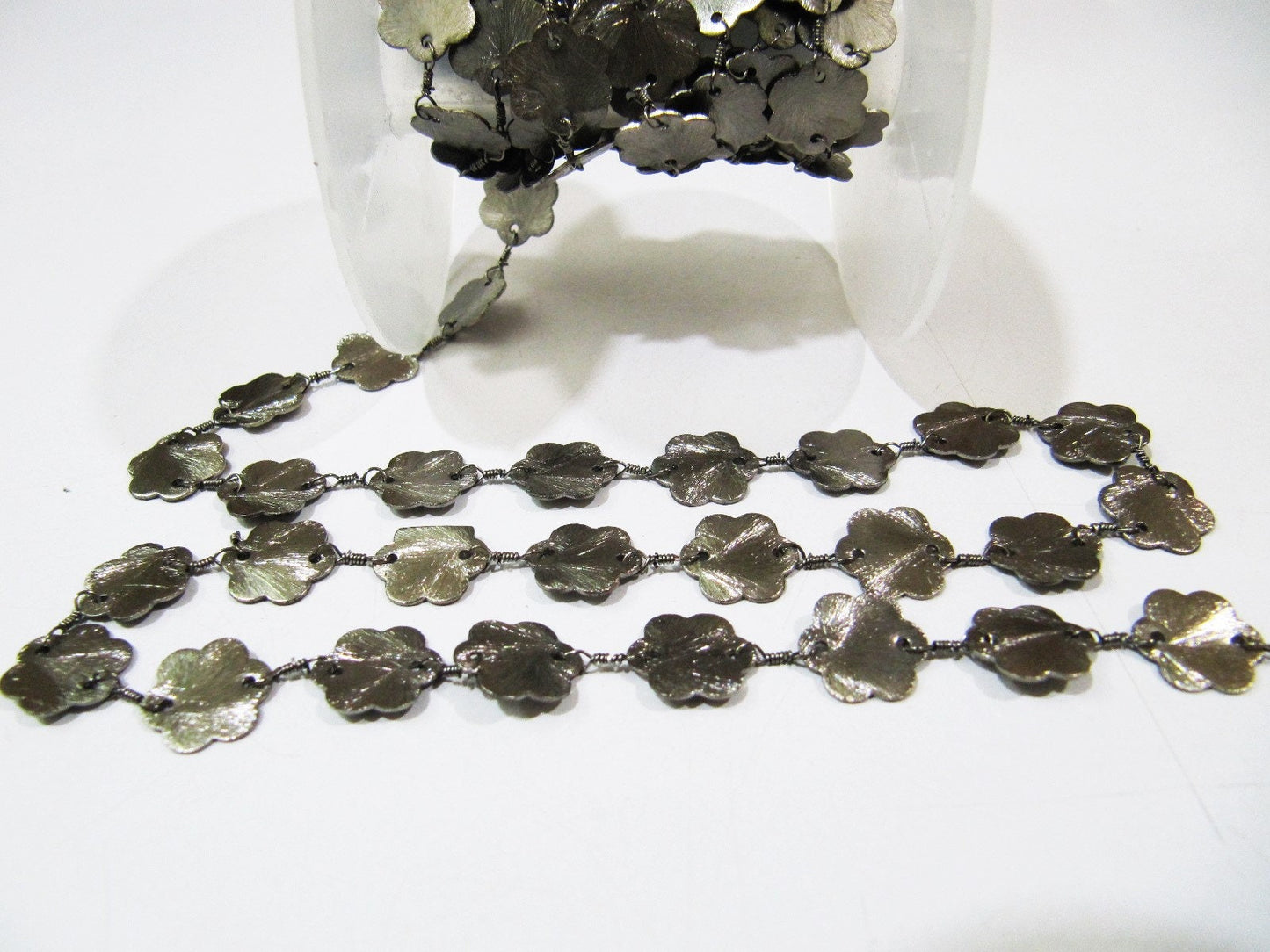 3 Feet Beautiful Metal Finding Rosary Chain,Hammered Flower Shape Chain 11 mm Connector Chain Sold Per Foot High Quality Wholesale Prices