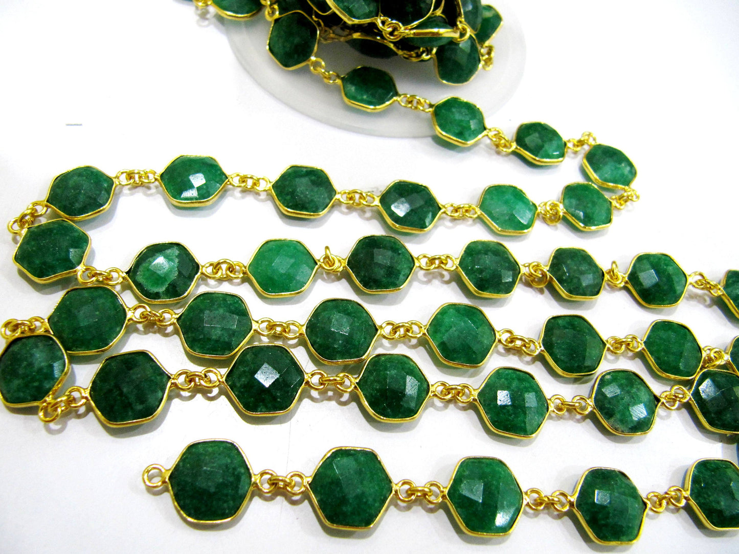 Emerald Hexagon Briolette Faceted 10mm Bezel Connector Chain Sold Per Foot High Quality Wholesale price Jewelry Making Dyed Green Stones