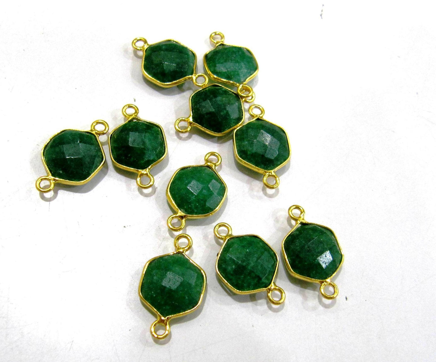 5 Pcs Set Dyed Emerald Hexagon Shape 10mm Briolette Connectors Plated Double Loop Emerald Bezel Jewelry Making Bezel Connectors