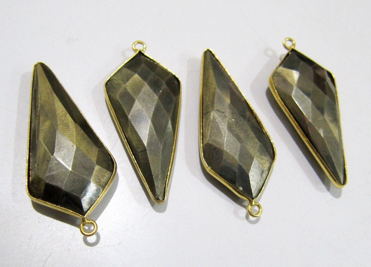 Natural Pyrite Briolette Faceted 15x35mm Arrowhead Connector Charm Single Loop Top Quality Handmade Bezel Pendant sold per piece