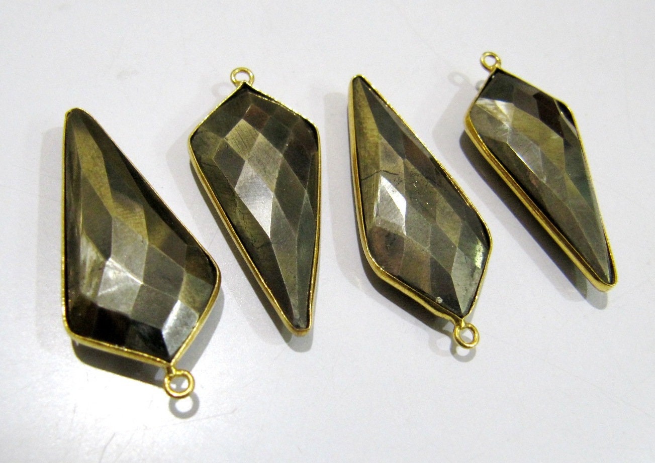 Natural Pyrite Briolette Faceted 15x35mm Arrowhead Connector Charm Single Loop Top Quality Handmade Bezel Pendant sold per piece