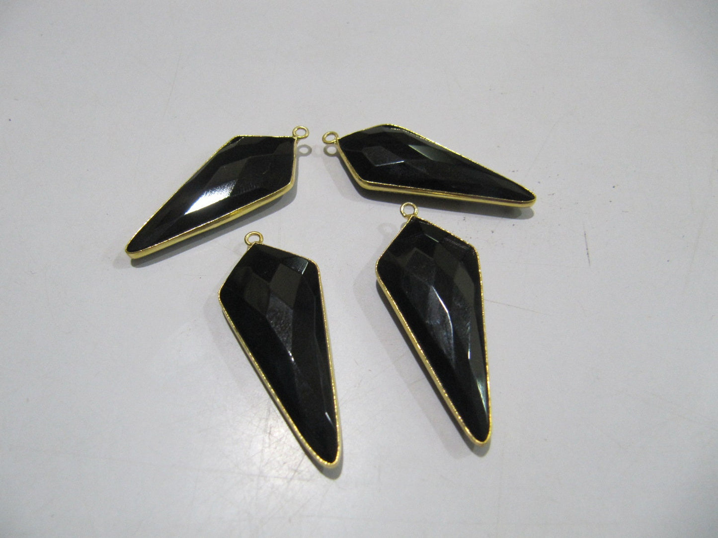 Natural Black Spinel Briolette Faceted 15x35mm Arrowhead Single Loop Bezel Connector charm pendant sold per piece