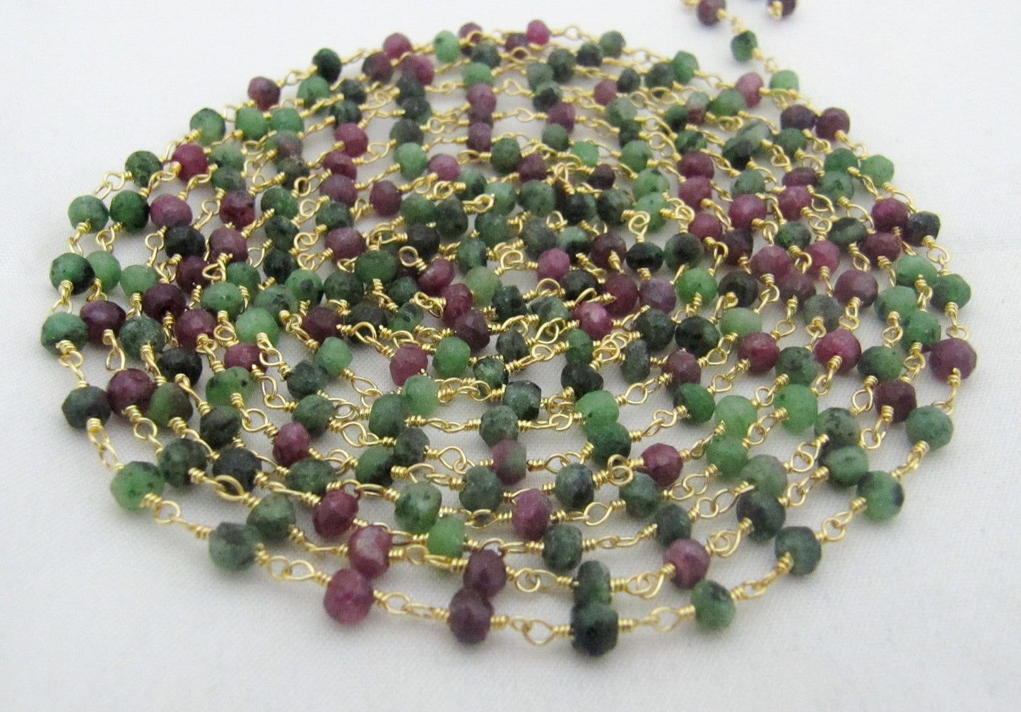 Natural Ruby Zoisite Rondelle Faceted Size 3-4mm wire wrapped Beaded Rosary Chain Wholesale Prices Gemstone Handmade chain sold per foot