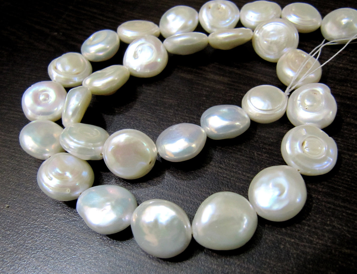 Top Fresh Water Pearl Beads Natural Coin Shape White Pearl Bead 12-13mm Size Beads Strand 16 inches Long Jewelry Making Gemstone Beads
