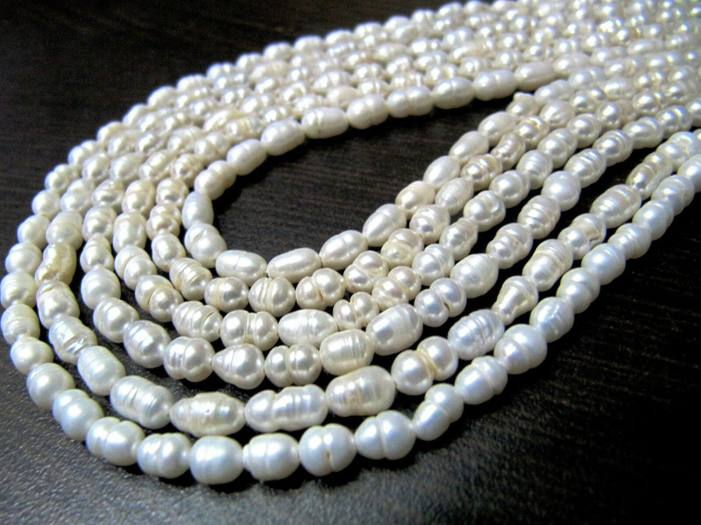 Natural Fresh Water Pearl 5-6mm Rice Pearl Beads 13 inches Long Strand Jewelry Making Fresh Water Pear Wholesale prices