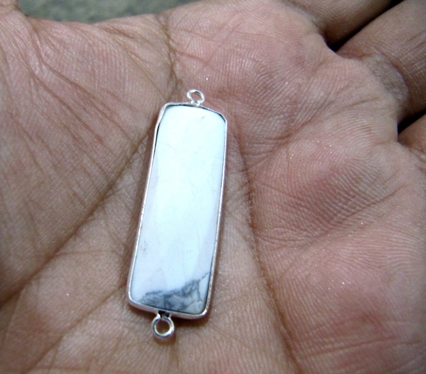 Natural Howlite Baguette Rectangle Shape 30X12mm Briolette Faceted Double Loop Bezel Connectors Choose the Plating Color Wholesale prices