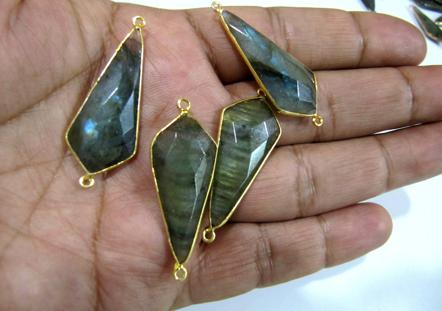 Natural Labradorite Briolette Faceted Approx 15x35mm Arrowhead Shape Double Loop Bezel Connector Top Quality Choose the Plating Color