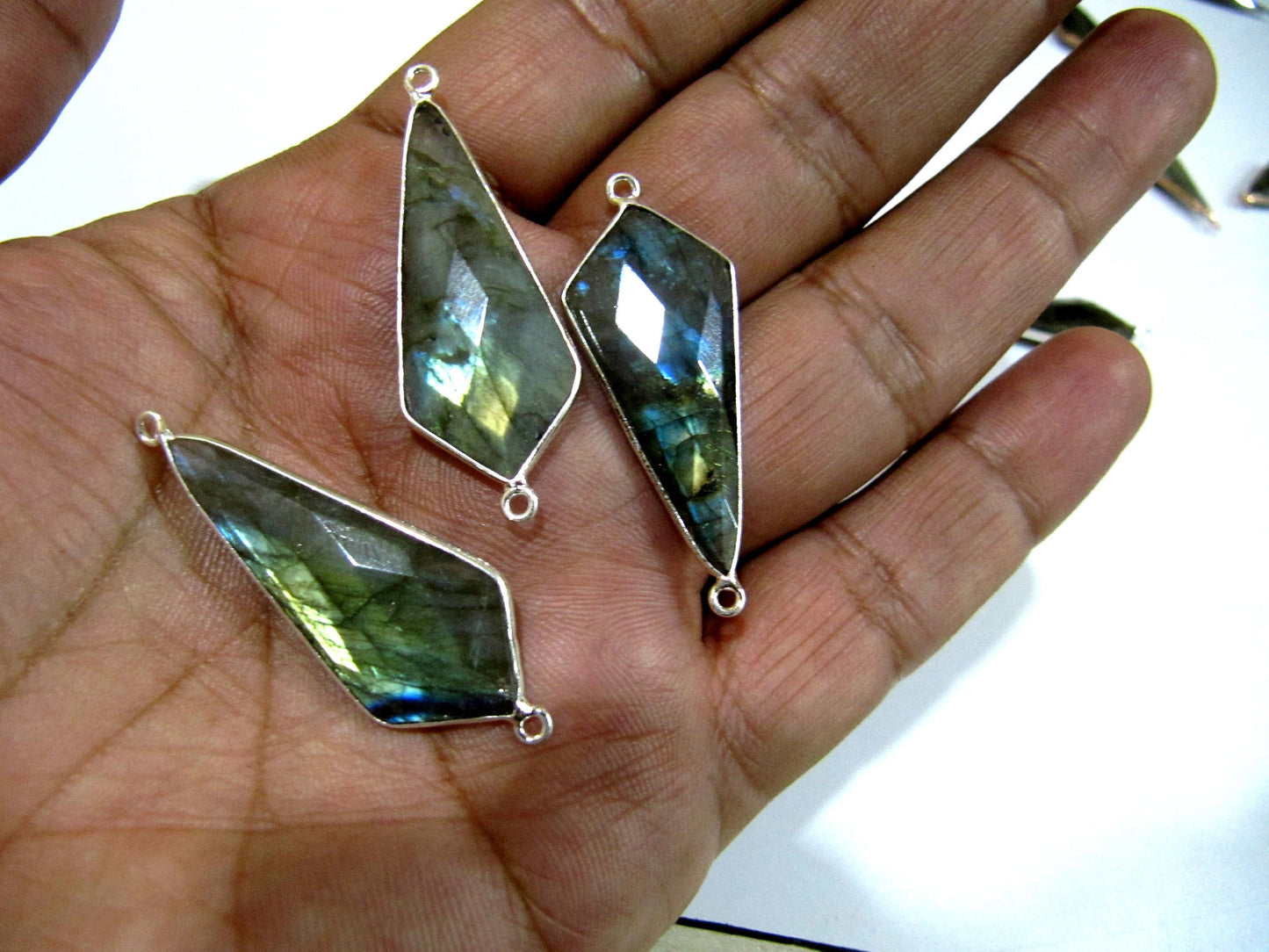 Natural Labradorite Briolette Faceted Approx 15x35mm Arrowhead Shape Double Loop Bezel Connector Top Quality Choose the Plating Color
