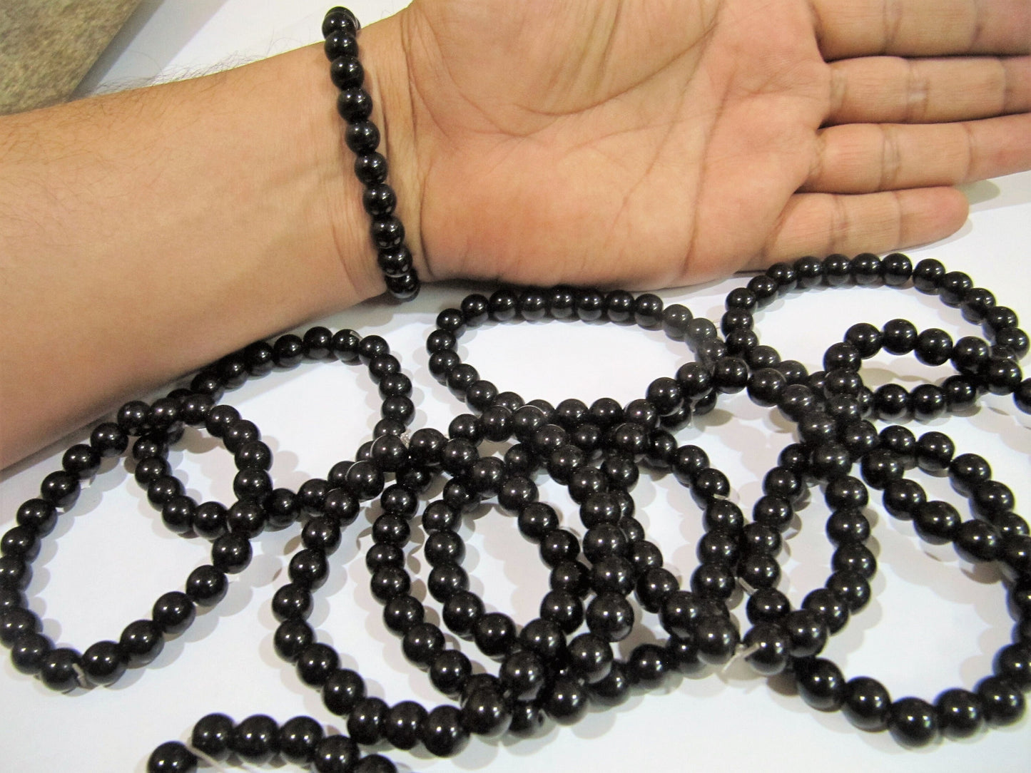 Black Onyx 8mm Round beaded Bracelet Stretch Bracelet Unisex Bracelet Crystal Bracelet Healing Crystals and Stones Sold per piece