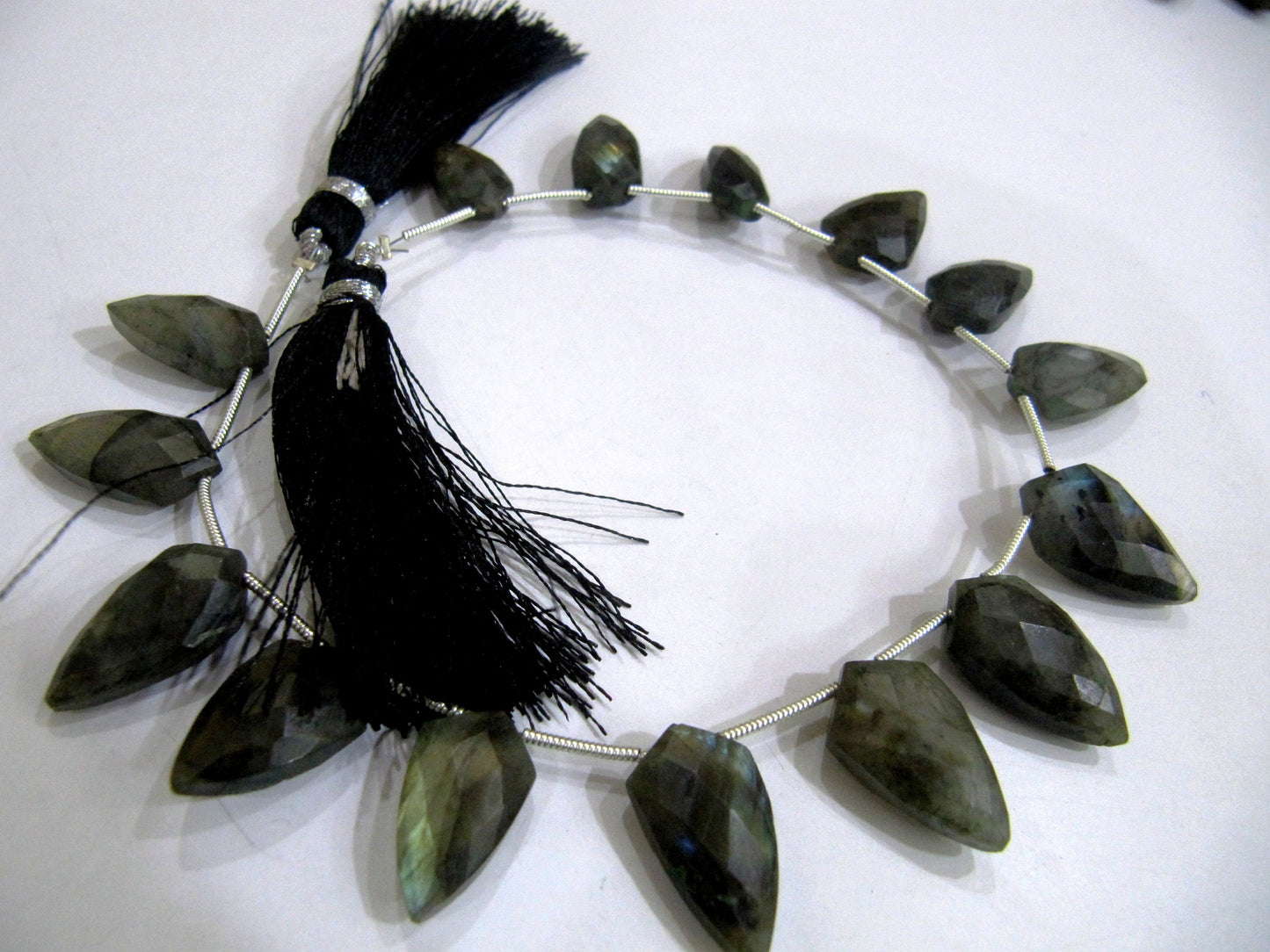 Natural Labradorite leaf shape 10-20mm Briolette Beads strand 9 inches long Fancy shape gemstone Beads arrow shape