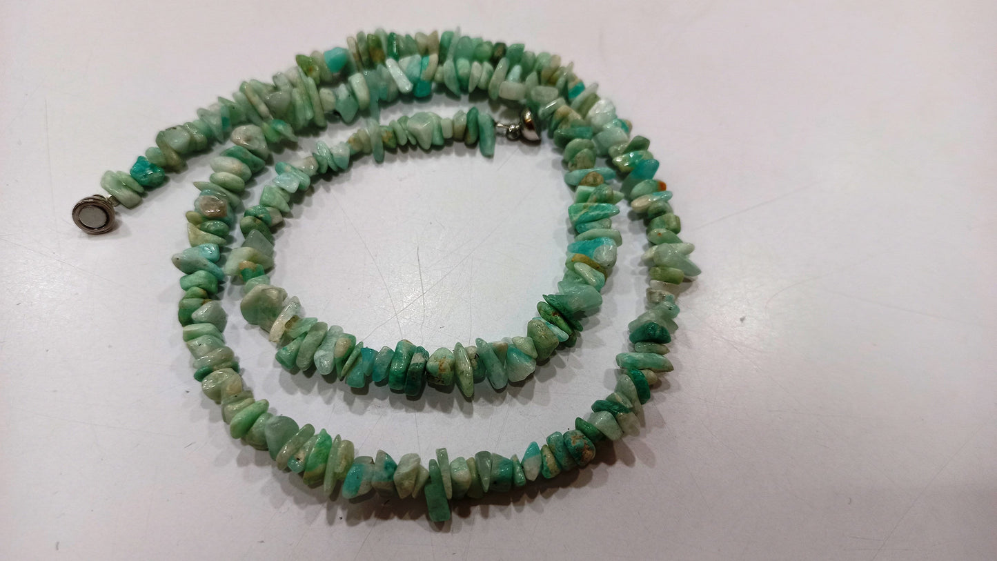 Natural Gemstone Uncut Chip Nugget Beads Necklace 18 Inch long Magnetic Clasp Choose the Stone