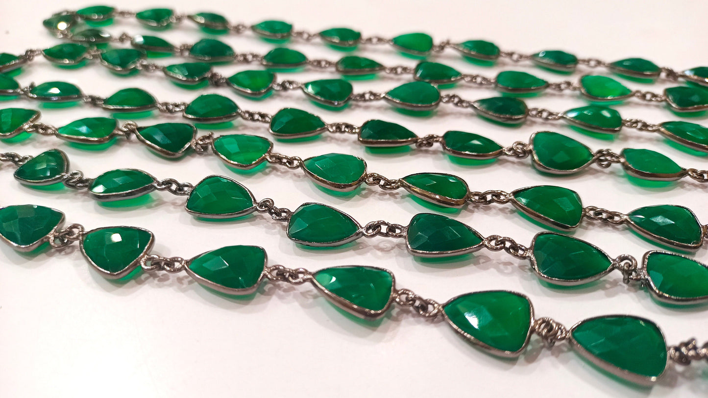 Natural Green Onyx Trillion Shape Briolette Faceted Bezel Connector Chain 10x13mm Gold Plated Sold Per Foot High QualityWholesale Price