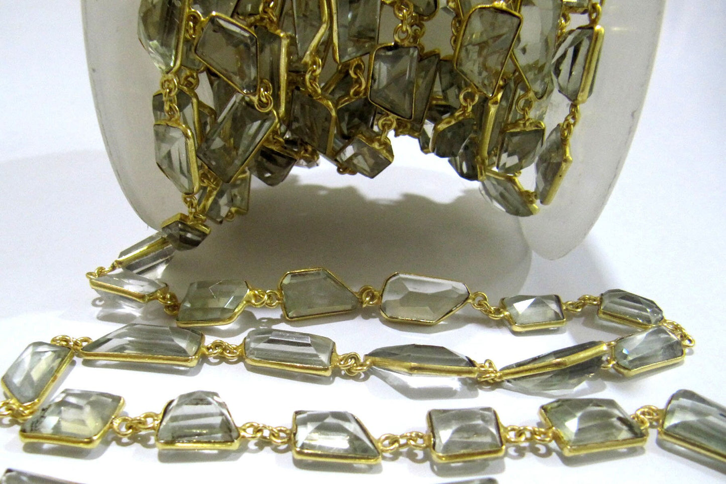 Natural Green Amethyst Free Shape Laser Cut 10-12 mm Connector Bezel Chain Gold Sold Per Foot High Quality Wholesale Prices Jewelry chain