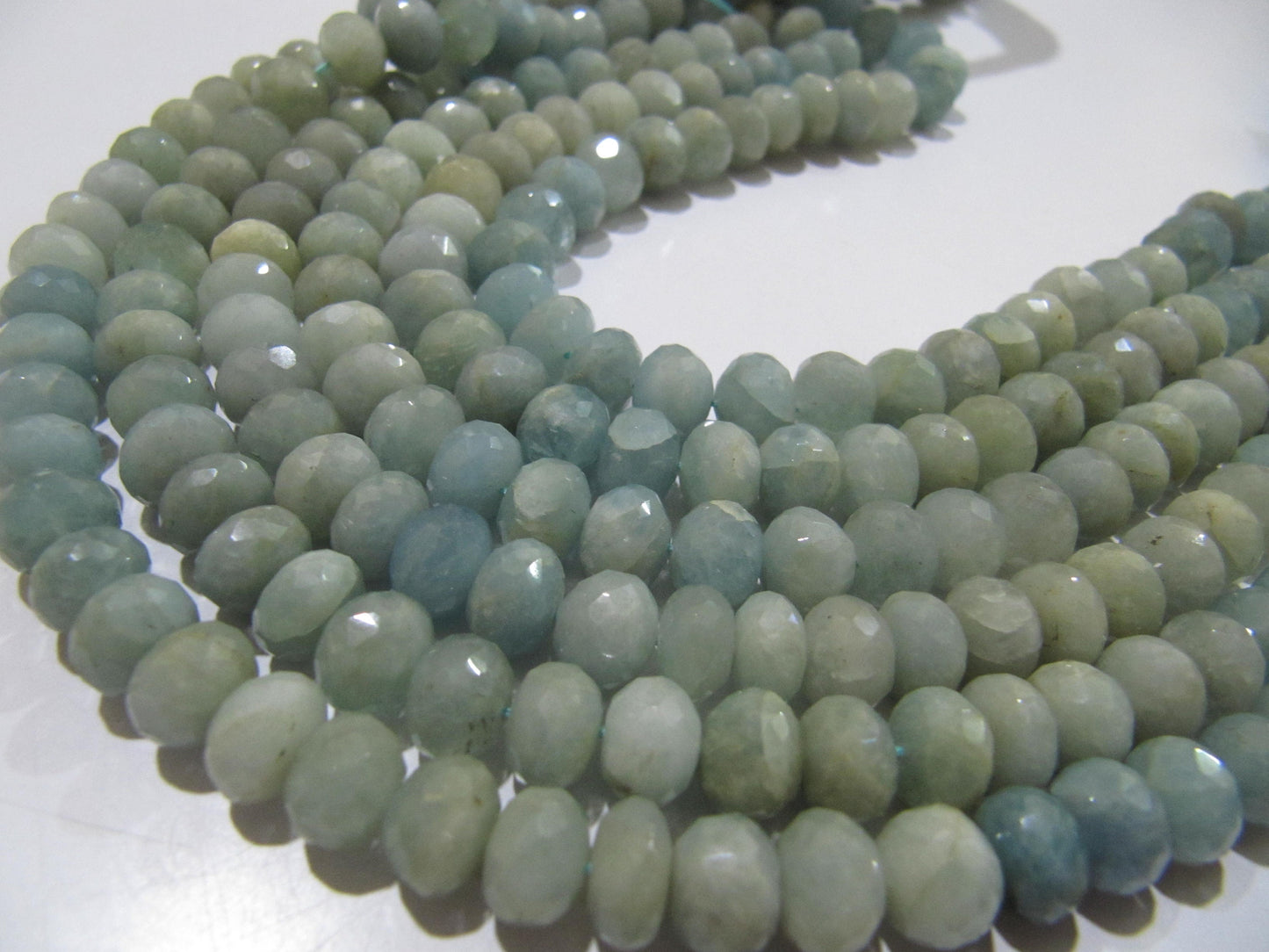 Natural Aquamarine Rondelle Faceted 8-9 mm Gemstone Beads Strand 8 inch long High Quality Wholesale Prices Moss aquamarine Gemstone beads