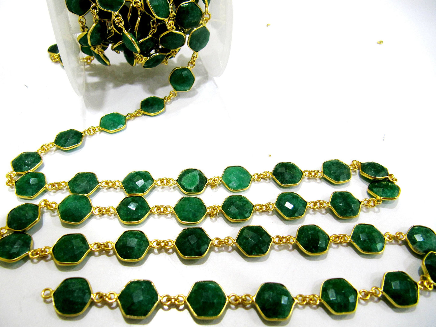 Emerald  Hexagon Briolette Faceted 10mm Bezel Connector Chain Sold Per Foot High Quality  Wholesale price Jewelry Making Dyed Green Stones