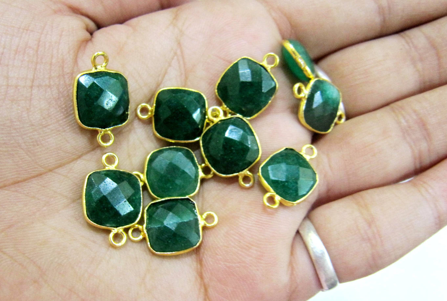 5 Pcs Set Dyed Emerald Cushion Shape Square 10mm Briolette Connectors Double Loop Emerald Bezel Jewelry Making Connectors