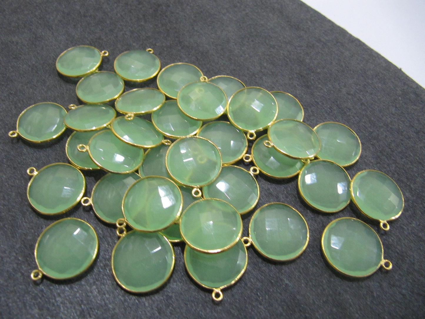 6 Pcs Set Green Chalcedony Round coin Shape 20mm Briolette Connectors Green Chalcedony Plated Single  Loop Bezel Jewelry Making  Connector