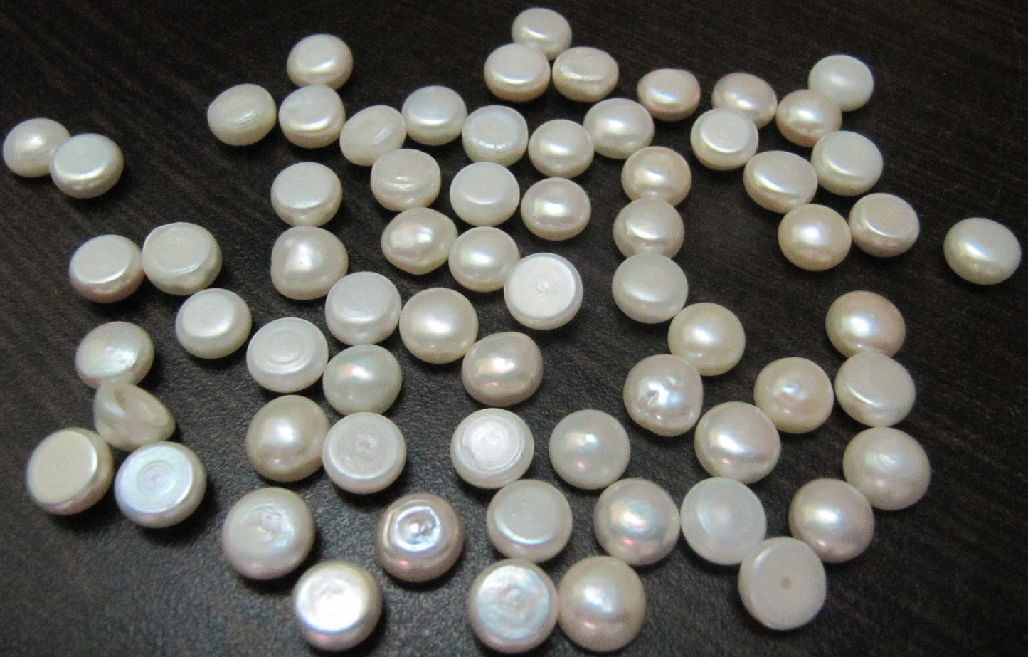 10 Pcs Set Natural White Pearls Coin button Shape Round  Plain Smooth Size 7 To 10 mm Flat back Cabochon , SIZE YOU CHOOSE
