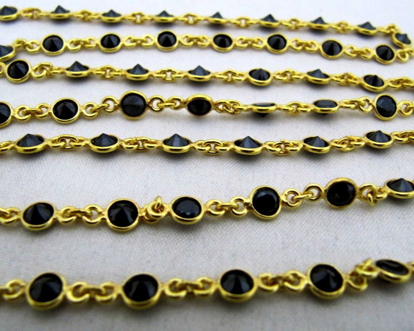 Natural Black CZ Briolette 4mm Round Stone Bezel Connector Chain  Sold Per Foot High Quality Wholesale price Jewelry making chain