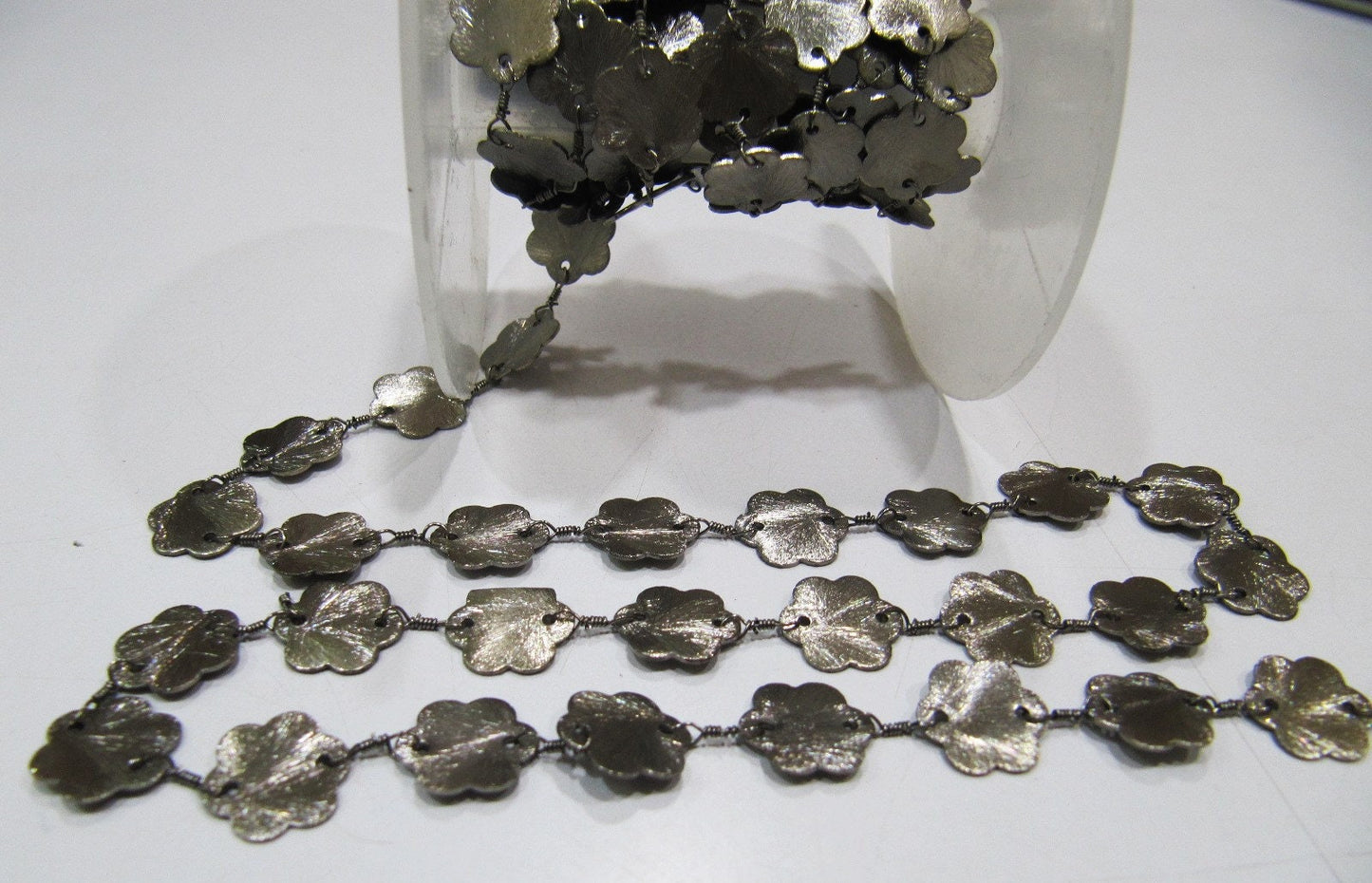 3 Feet Beautiful Metal Finding Rosary Chain,Hammered Flower Shape Chain 11 mm Connector Chain Sold Per Foot High Quality Wholesale Prices