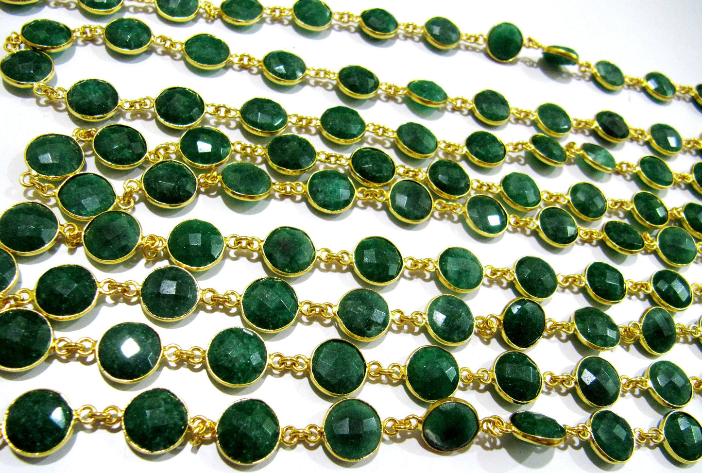 Emerald  Round coin 10mm Briolette Faceted  Bezel Connector Chain  Handmade Bezel Chain Sold Per Foot High Quality  Wholesale price Jewelry