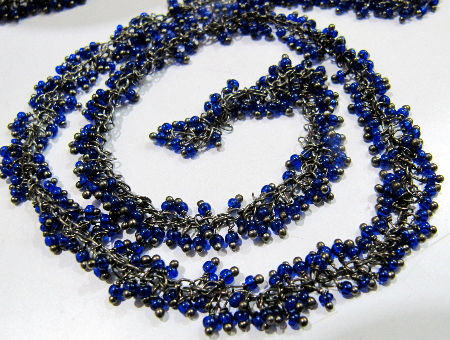 1 Foot-Blue Sapphire Quartz Rondelle Plain Smooth 2mm Size Beaded Wire Wrapped Cluster Grape Chain Wholesale Prices Crystal Chain