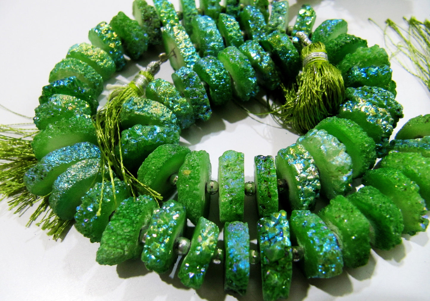 Green Color Solar Quartz Slice Beads Disc Sparkling Beads 15to20mm Strand 8 inches long Green Color Druzy Beads Wholesale Prices