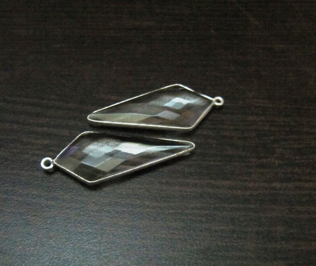 2 Pcs Clear Quartz Briolette Faceted 15x35mm Arrowhead Pendant Single Loop  Bezel Connector Top Quality Electroplated Connector