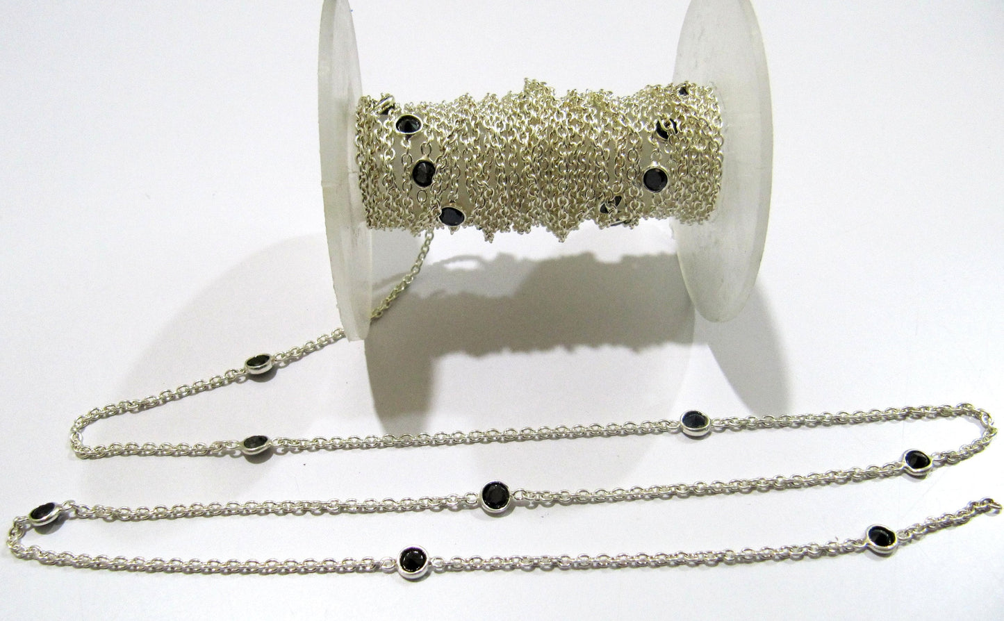 Natural Black Spinel Round 4mm Sterling Silver  bezel Connector Station Chain Sold Per Feet Top Quality Wholesale Price Jewelry Making Chain