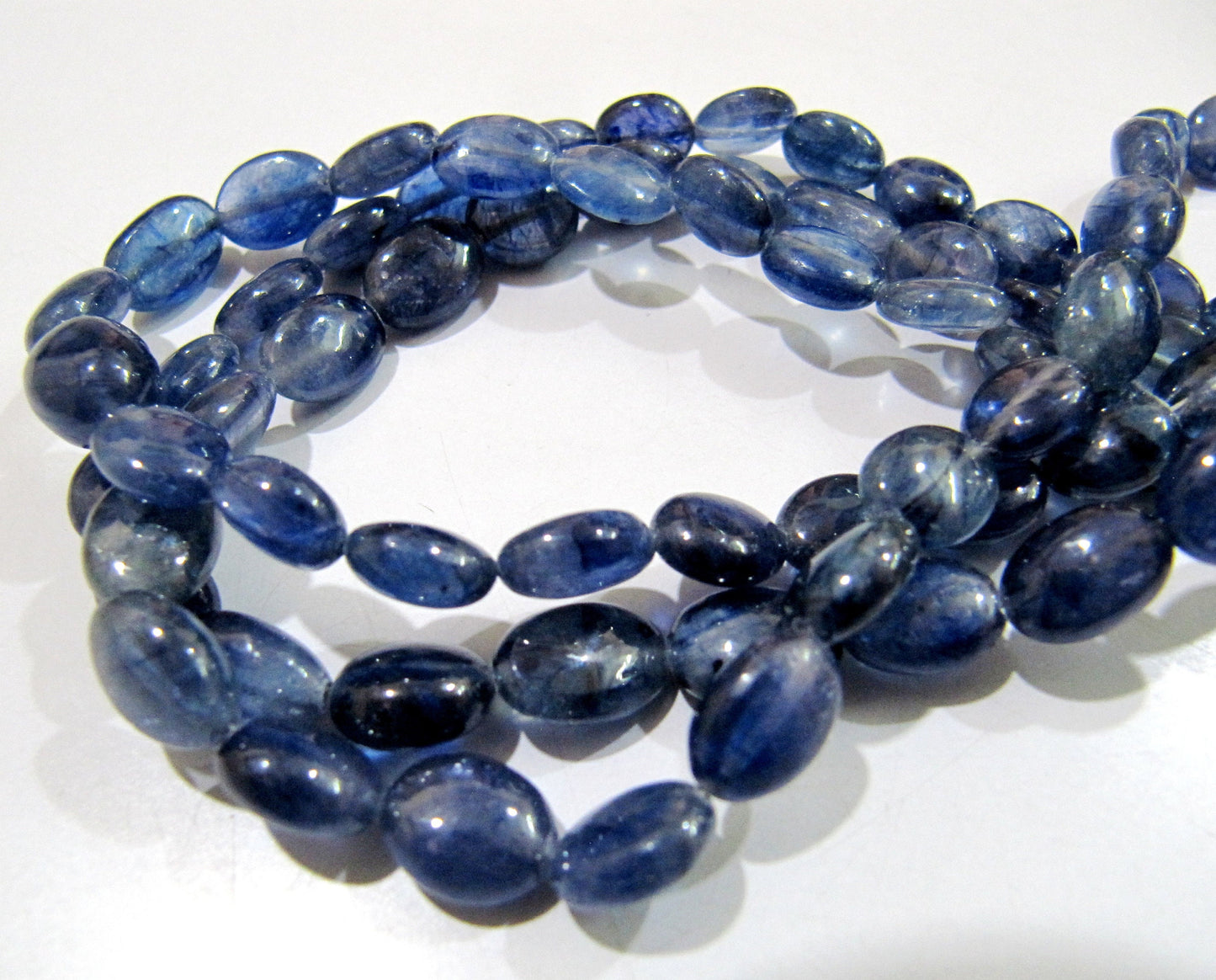 Natural Blue Sapphire Smooth Oval Shape Sapphire Beads Size 8x10mm Strand 4 inches long Precious Gemstone Beads Wholesale Prices