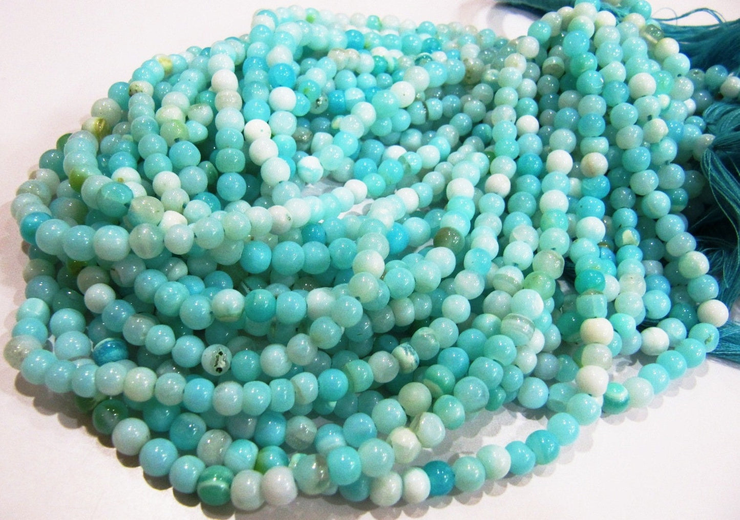 Natural Peruvian Blue Opal Plain Smooth Round Ball Shape Beads 4-5mm best Quality Beads Strand 13 inches Long Jewelry making gemstone