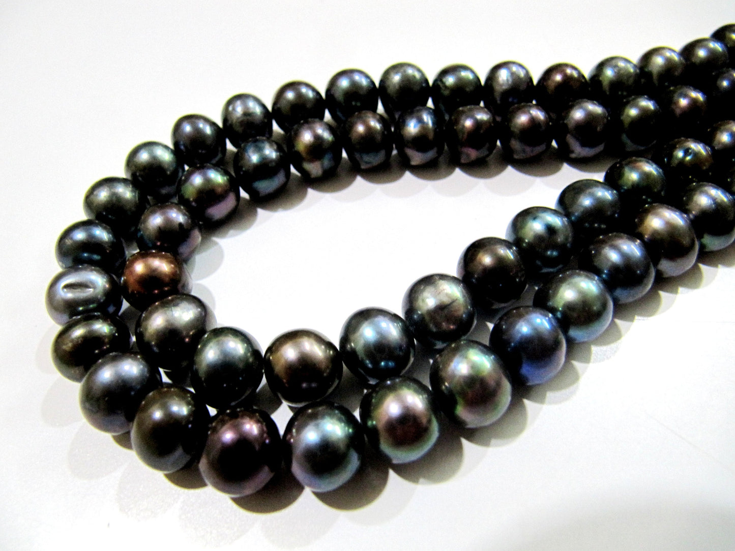 AAA Quality Natural Black Pearl Round Beads 10mm approximately, Genuine Pearl beads Round Shape Exotic Color , Strand 16 inches apprx