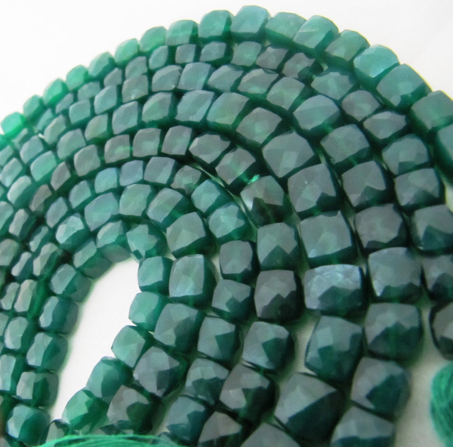 Natural Green onyx Cube Beads 6 to 8mm Size Faceted Box Shape Beads Strand 8 inches long Best Quality gems