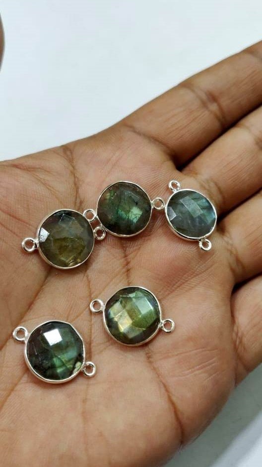 2 Pcs Set Natural Labradorite Round Coin Shape 15mm Briolette Connectors Gray Stone Double Loop Bezel Jewelry Making Bezel Connectors