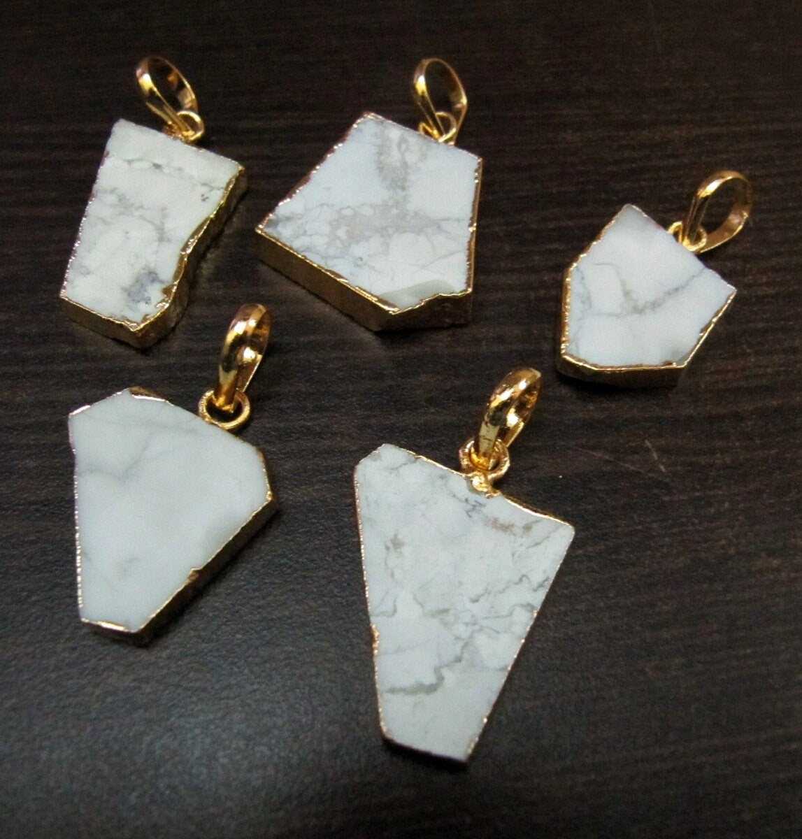2 Pcs Set-Natural White Agate Slice Pendant Free Form Connector Charm With 24K Gold  Electroplated Edge Single Loop 1 inch approximately