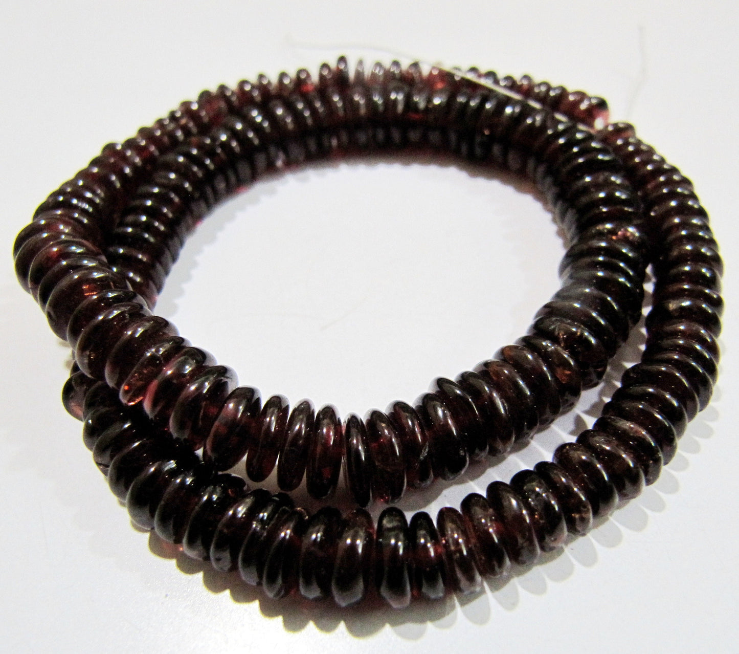 Natural German Cut Smooth Rondelle Garnet Beads / Mozambique Garnet Beads Disc Shape 5-7mm Size Strand 8 inches Long Graduated Beads