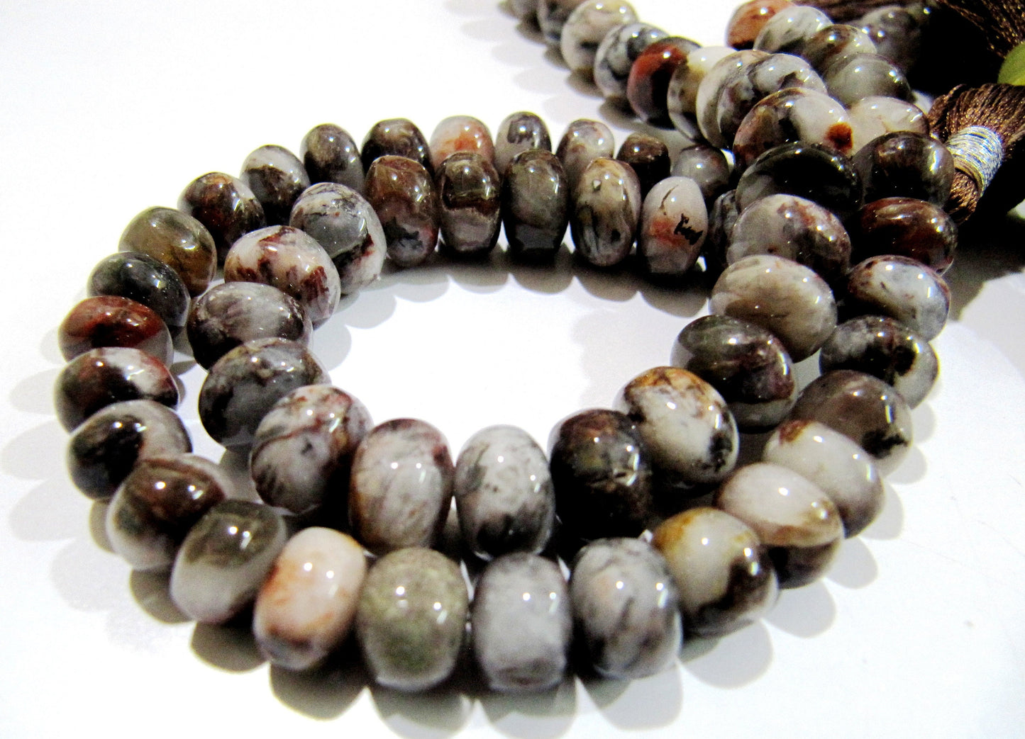 Natural Brown Shaded Blood Agate Plain Beads / Smooth Rondelle Brown Jade Beads Size 8-9mm Sold per Strand 8inch long Semi Precious Gemstone