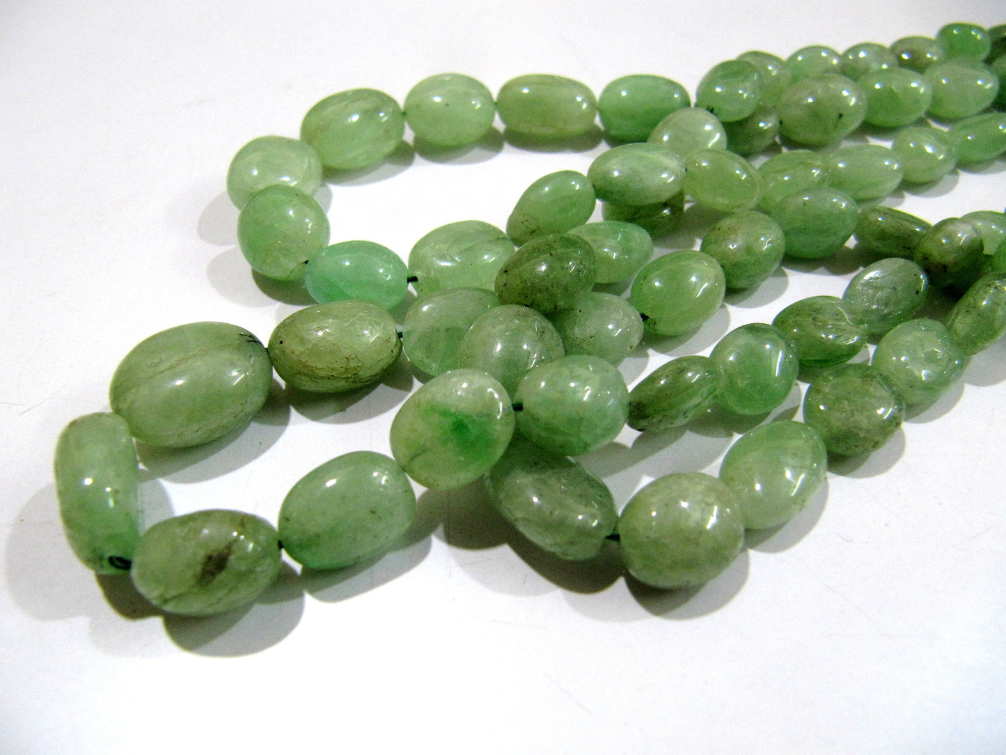 AAA Quality Natural Emerald Smooth Beads / Genuine Plain Oval Shape Emerald BeadsSize 5x7mm to 12x16mm Strand 8 inches long Gemstone Beads