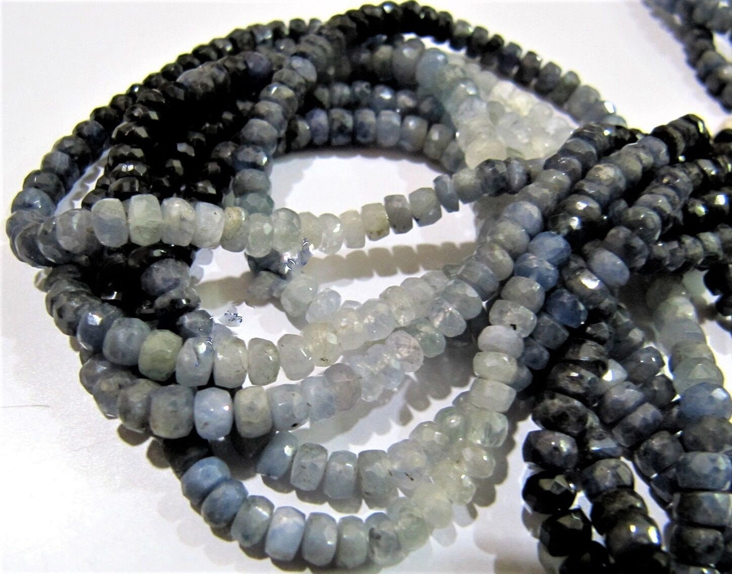 Natural Blue Sapphire Pailin Cambodia Mined Genuine Sapphire Rondelle Faceted 4-5mm Beads Strand 8.5 inch Jewelry Making Precious Beads