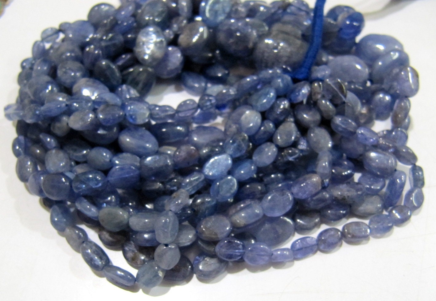 Natural Tanzanite Plain Smooth Oval Shape Beads Size 7mm to 9mm Strand 8 inches long Jewelry making gemstone wholesale Prices