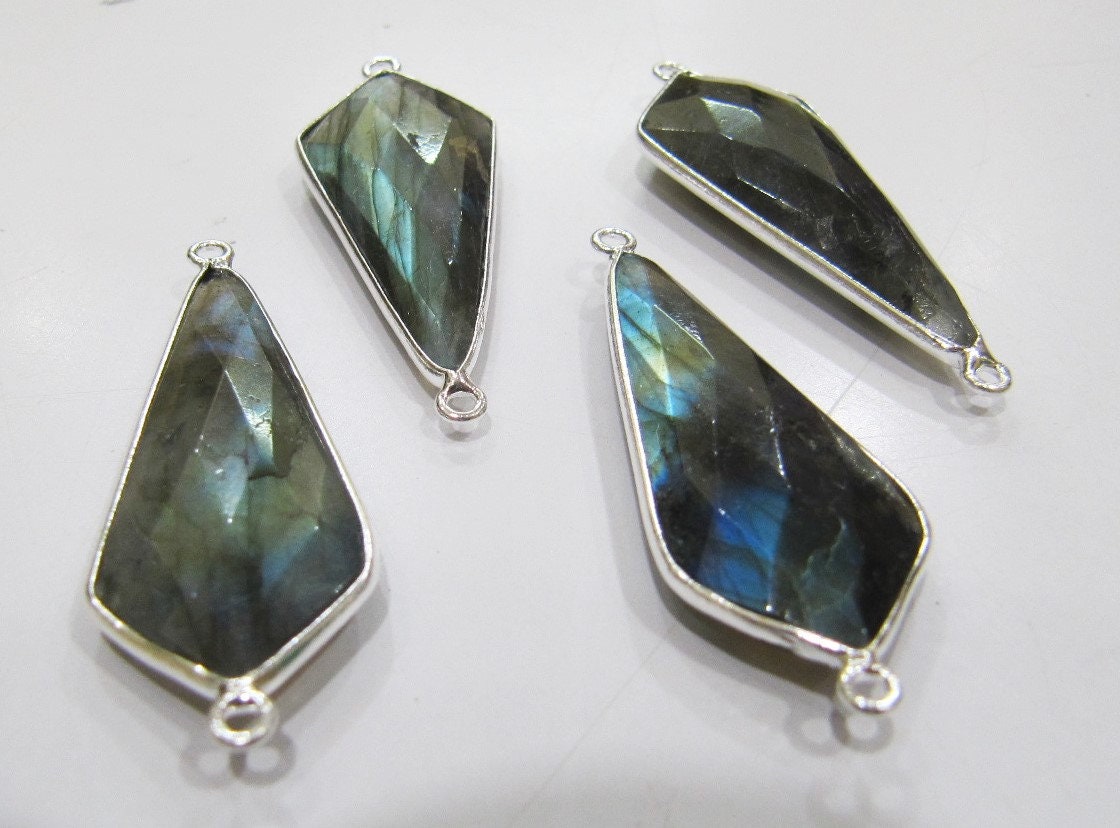 2 Pcs Set Natural Labradorite Blue Flashy Arrowhead Size 15x35mm Connectors Double Loop Bezel Jewelry Making Bezel Connectors