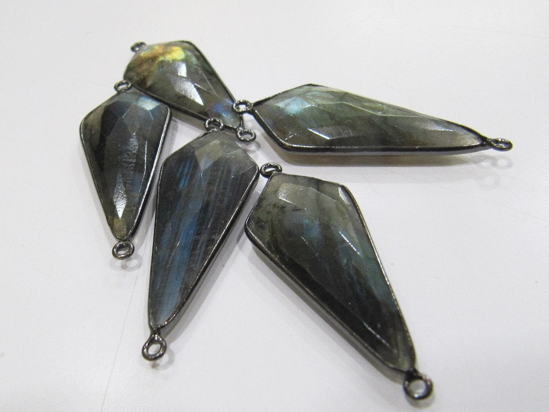 2 Pcs Set Natural Labradorite Blue Flashy Arrowhead Size 15x35mm Connectors Double Loop Bezel Jewelry Making Bezel Connectors
