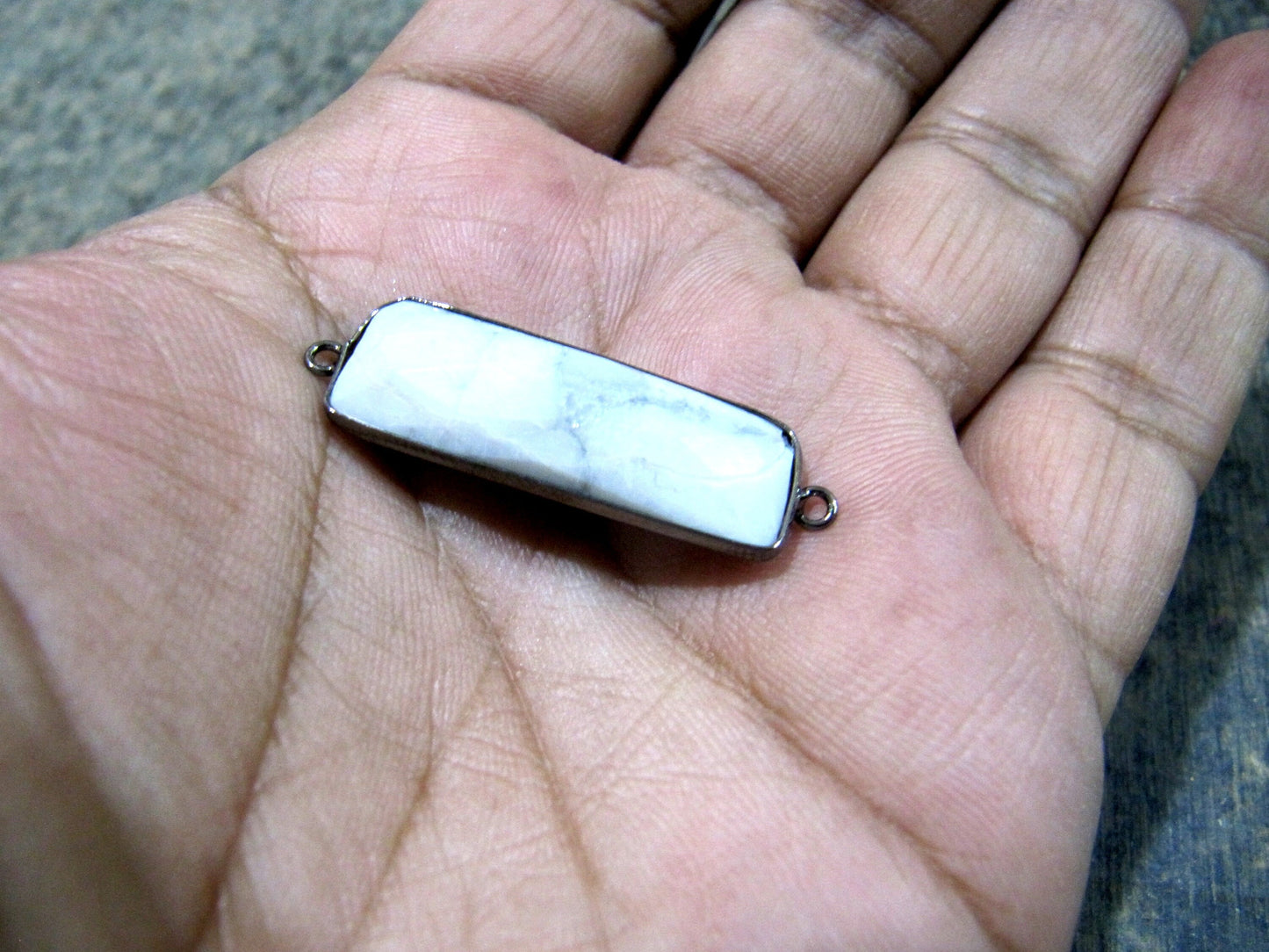 Natural Howlite Baguette Rectangle Shape 30X12mm Briolette Faceted Double Loop Bezel Connectors Choose the Plating Color Wholesale prices