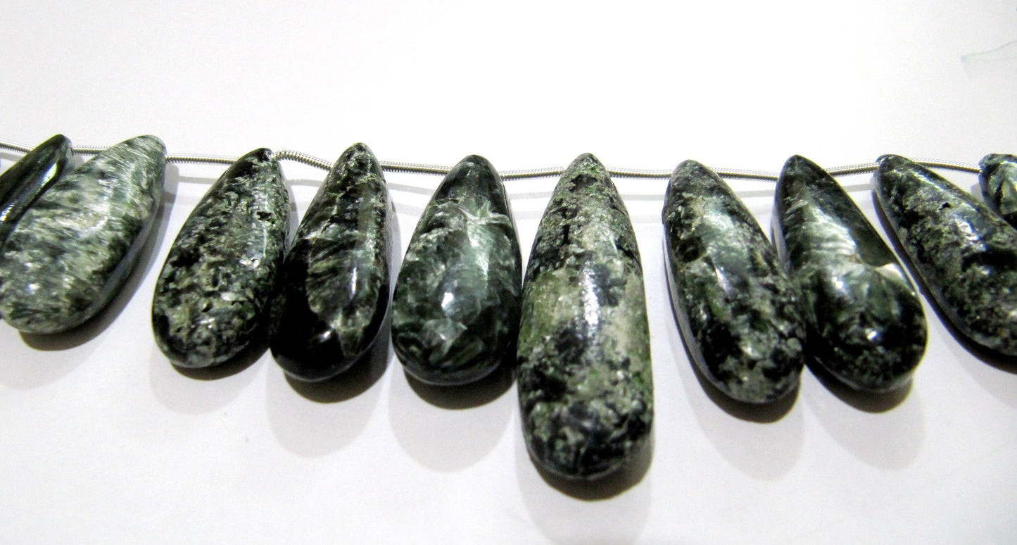 Natural Seraphinite Pear Shape Plain Smooth Briolette beads 10x35mm To 13x40mm Graduated Jewelry Making Beads Strand 8 Inches Long Beads