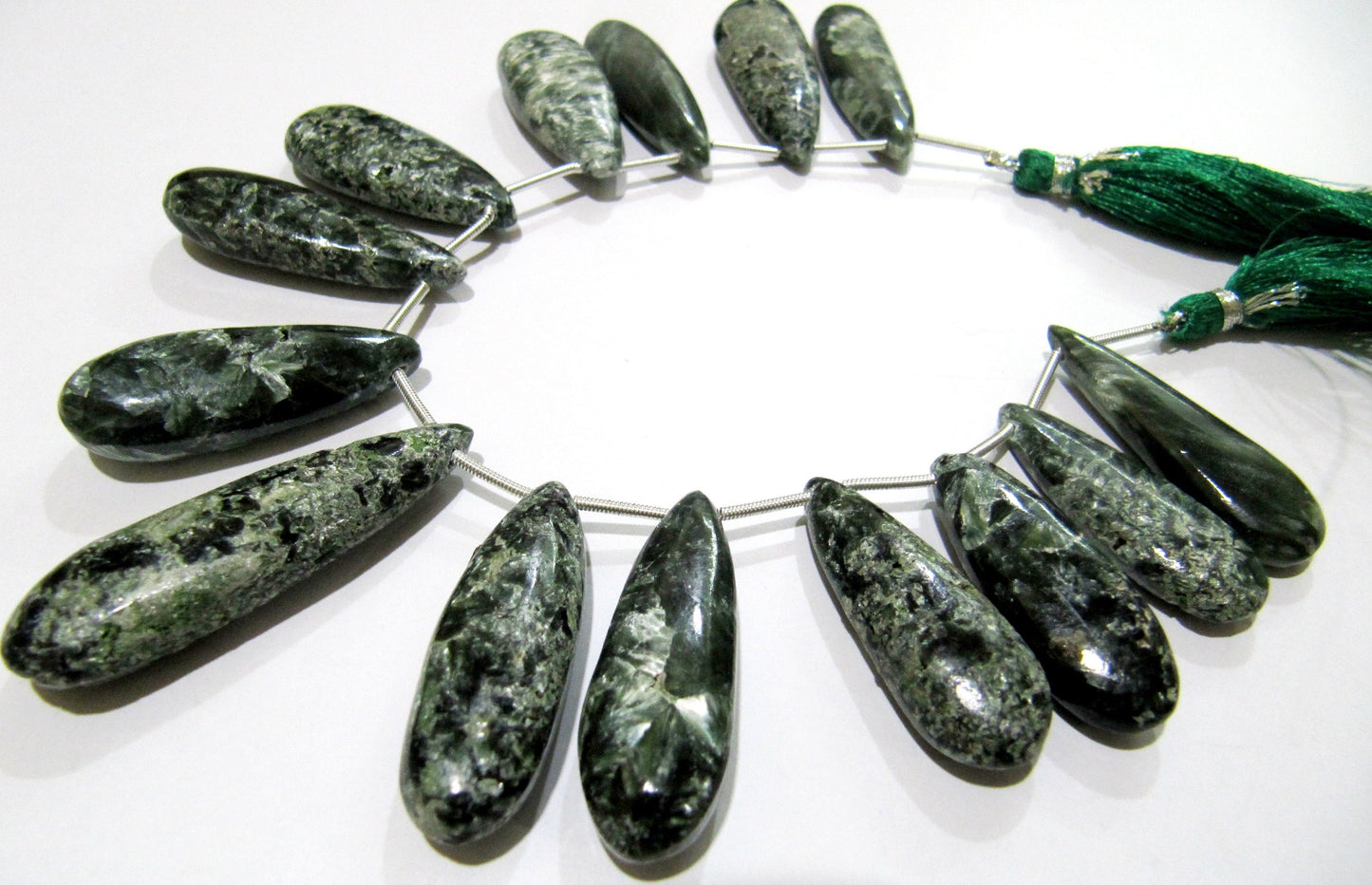Natural Seraphinite Pear Shape Plain Smooth Briolette beads 10x35mm To 13x40mm Graduated Jewelry Making Beads Strand 8 Inches Long Beads